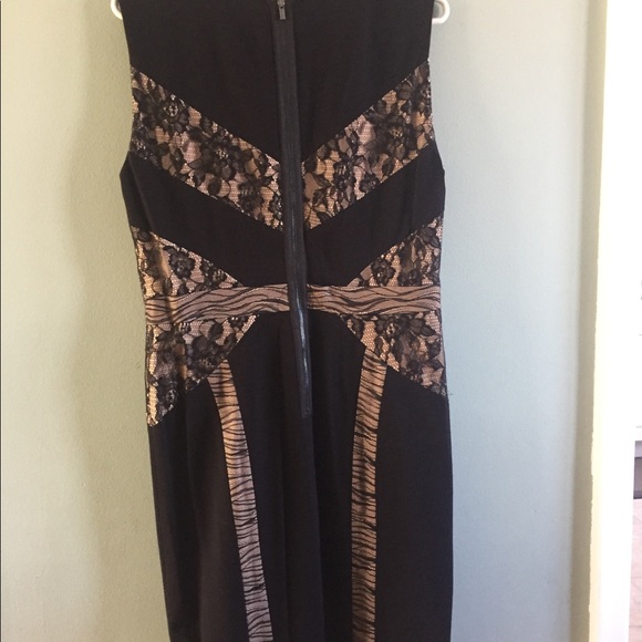 BCBGMAXAZRIA DRESS - Picture 2 of 7